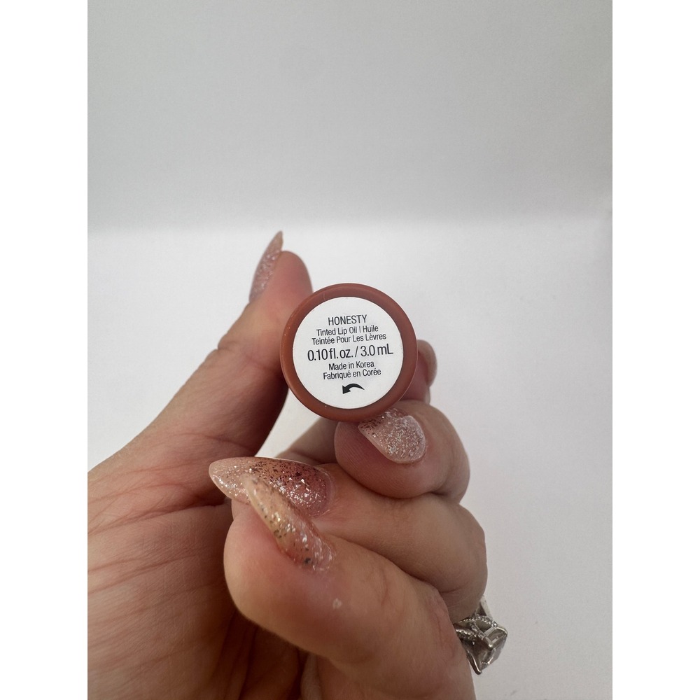Rare Beauty Soft Pinch Tinted Lip Oil Honesty NEW - Picture 2 of 2
